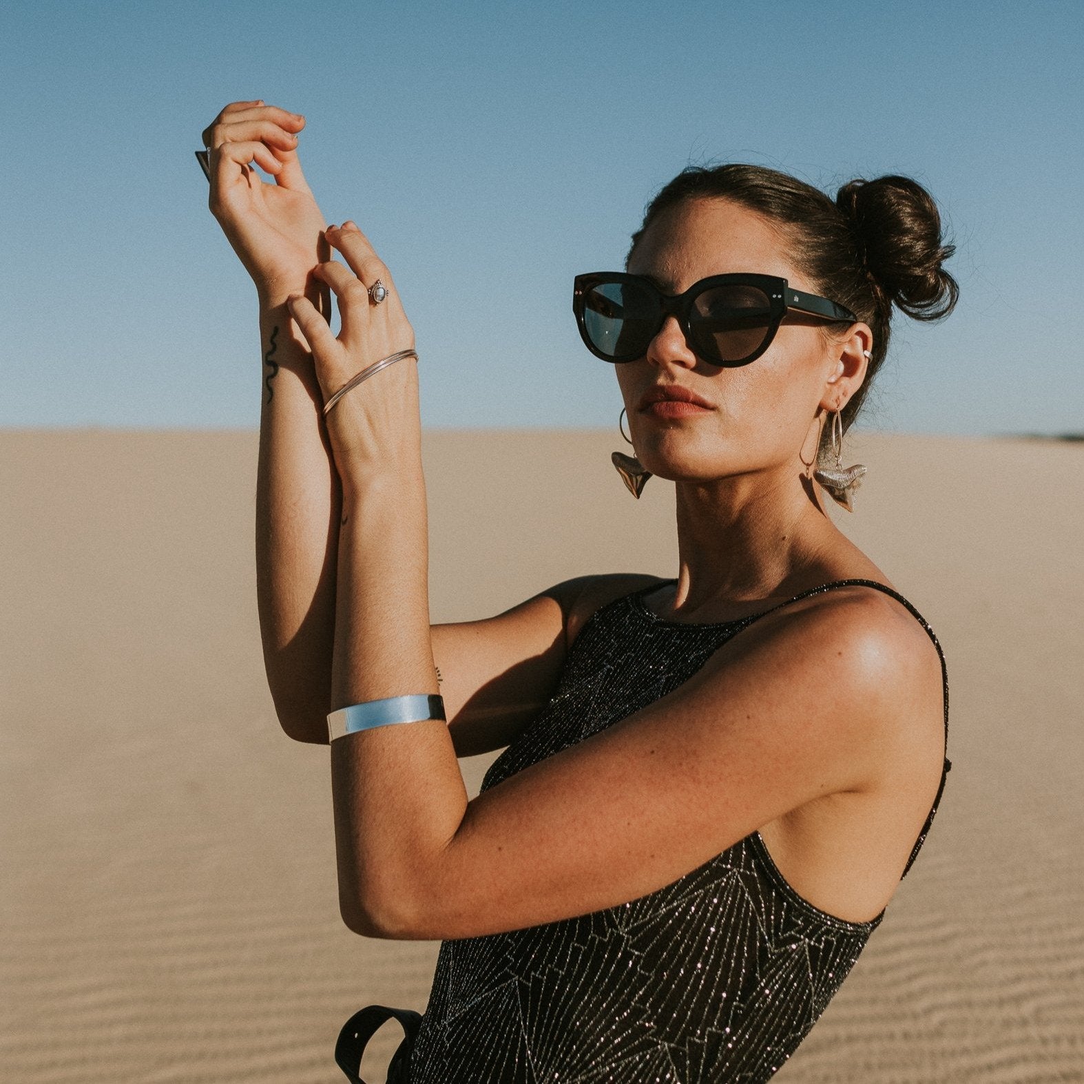 Sito Shades Women's GOOD LIFE Sunglasses - Black Polarized 