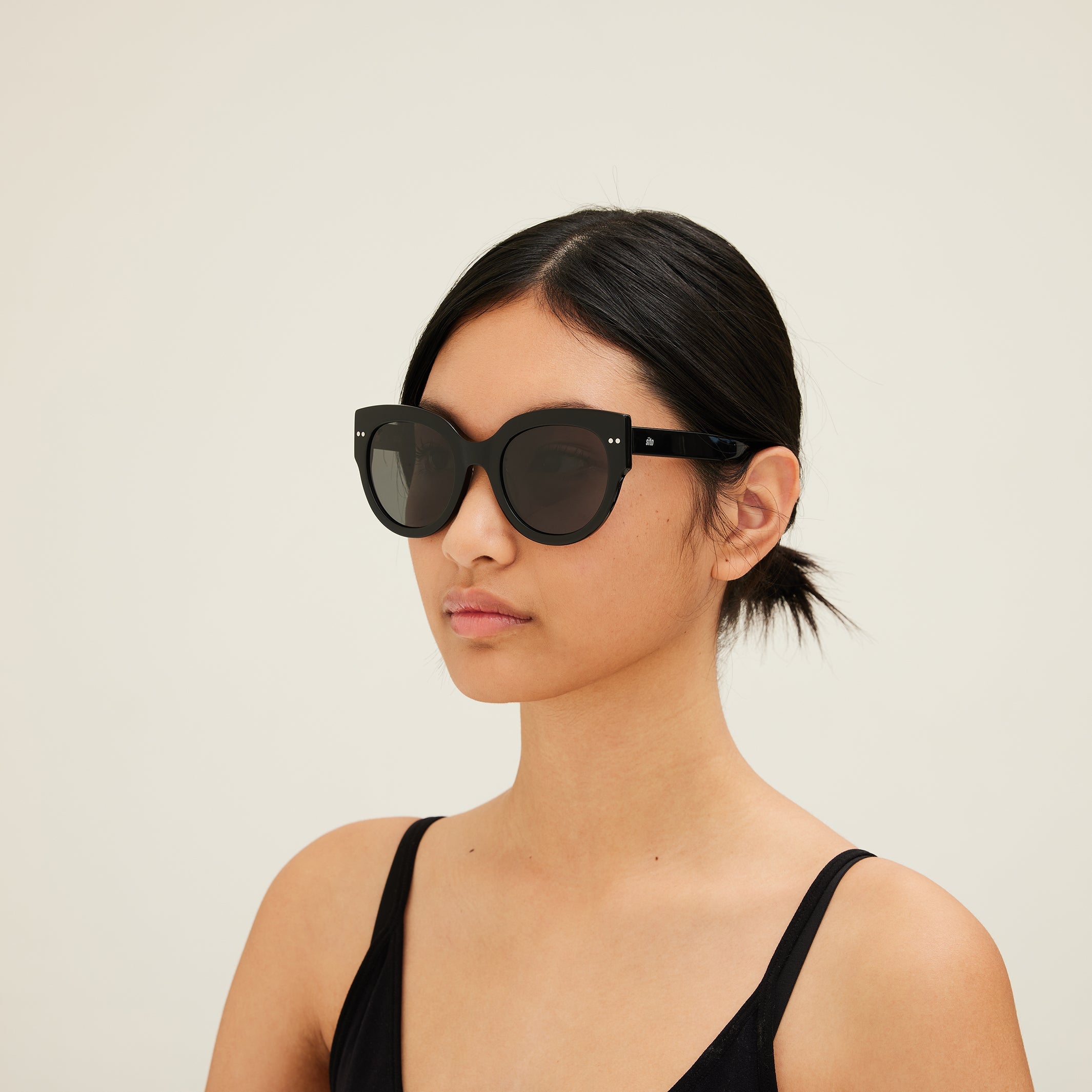 Sito Shades Women's GOOD LIFE Sunglasses - Black Polarized 