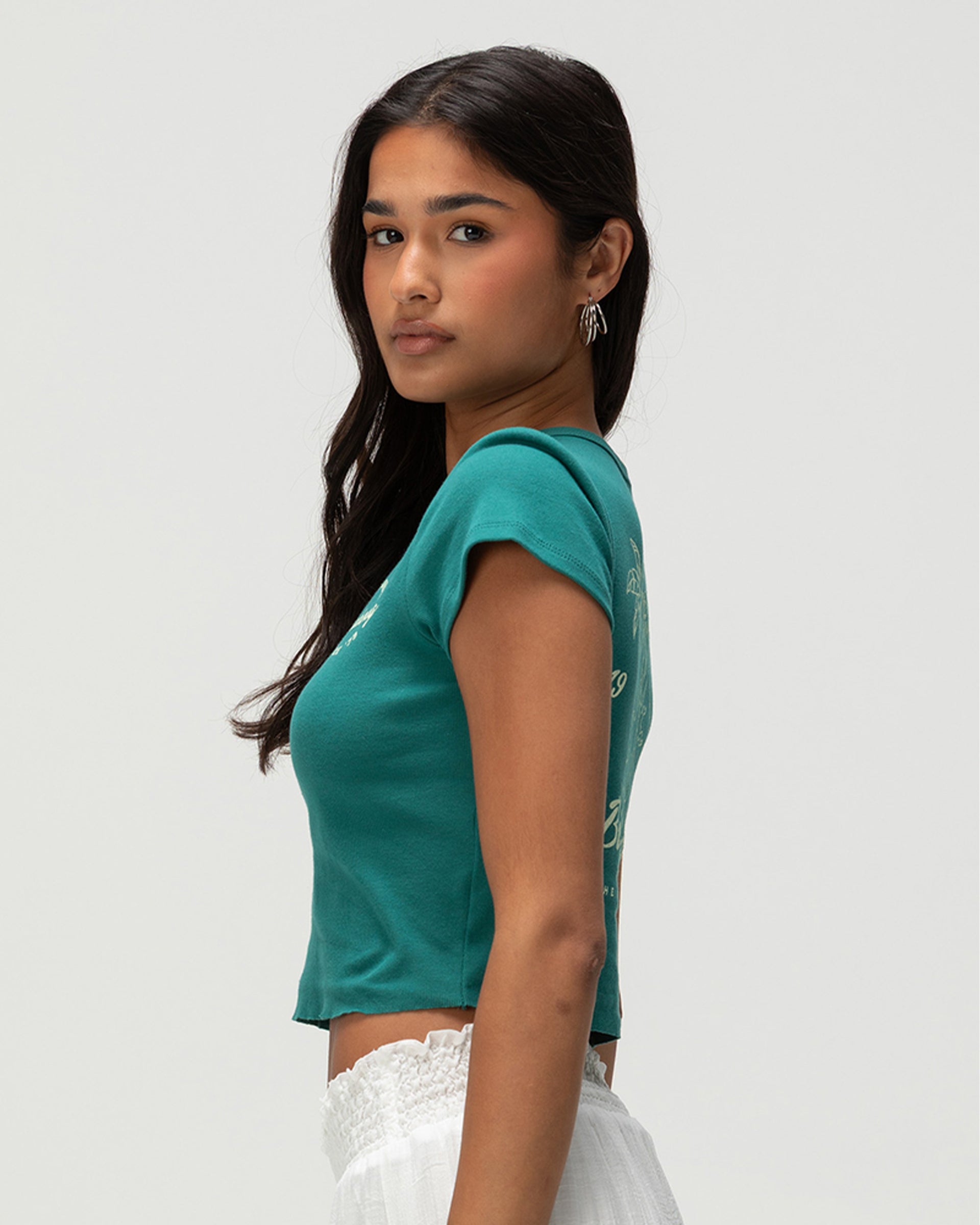 Billabong Women's In The Sun Short Sleeve T-Shirt - Evergreen