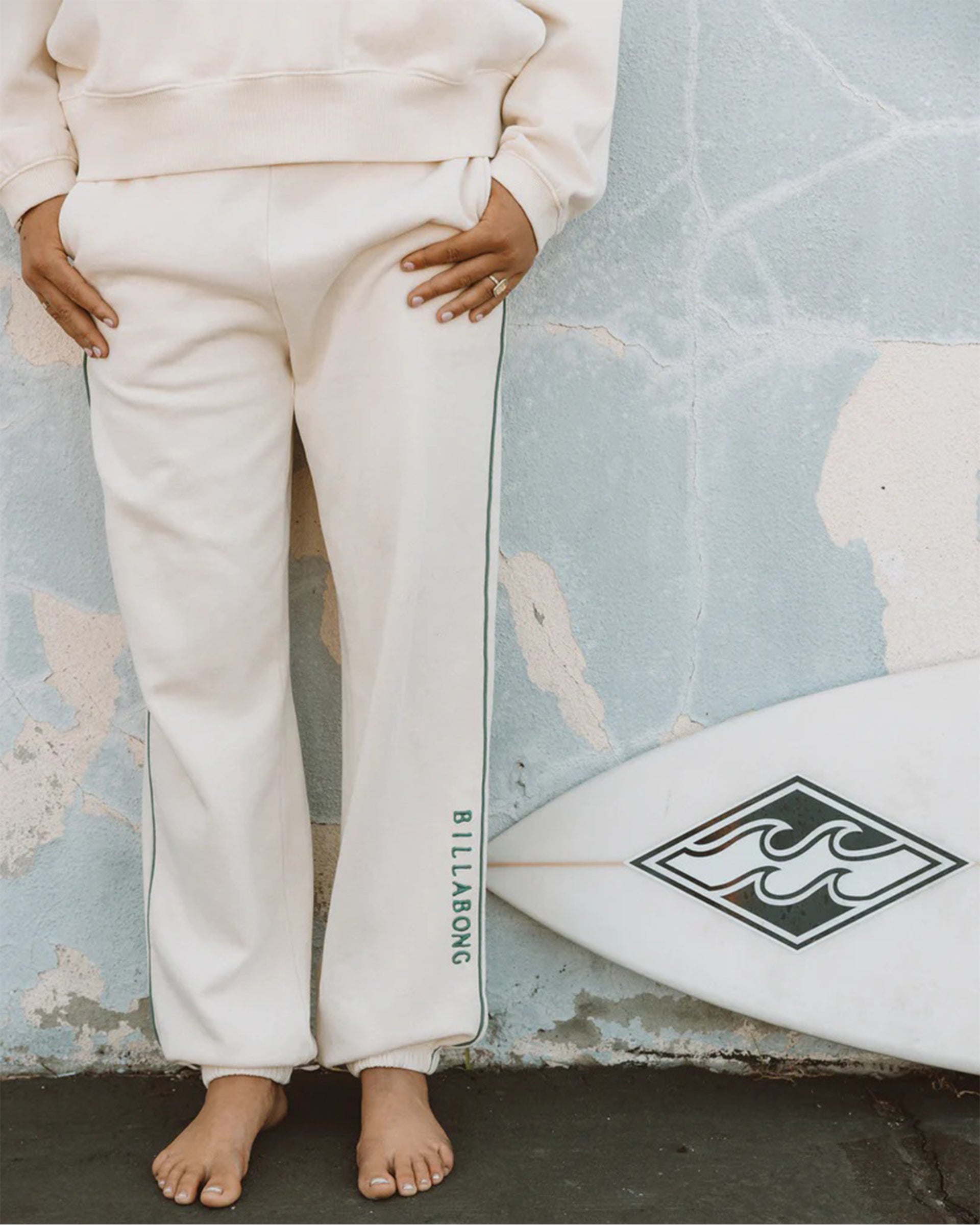 Billabong Women's Triple Palms Sweatpants - Whitecap