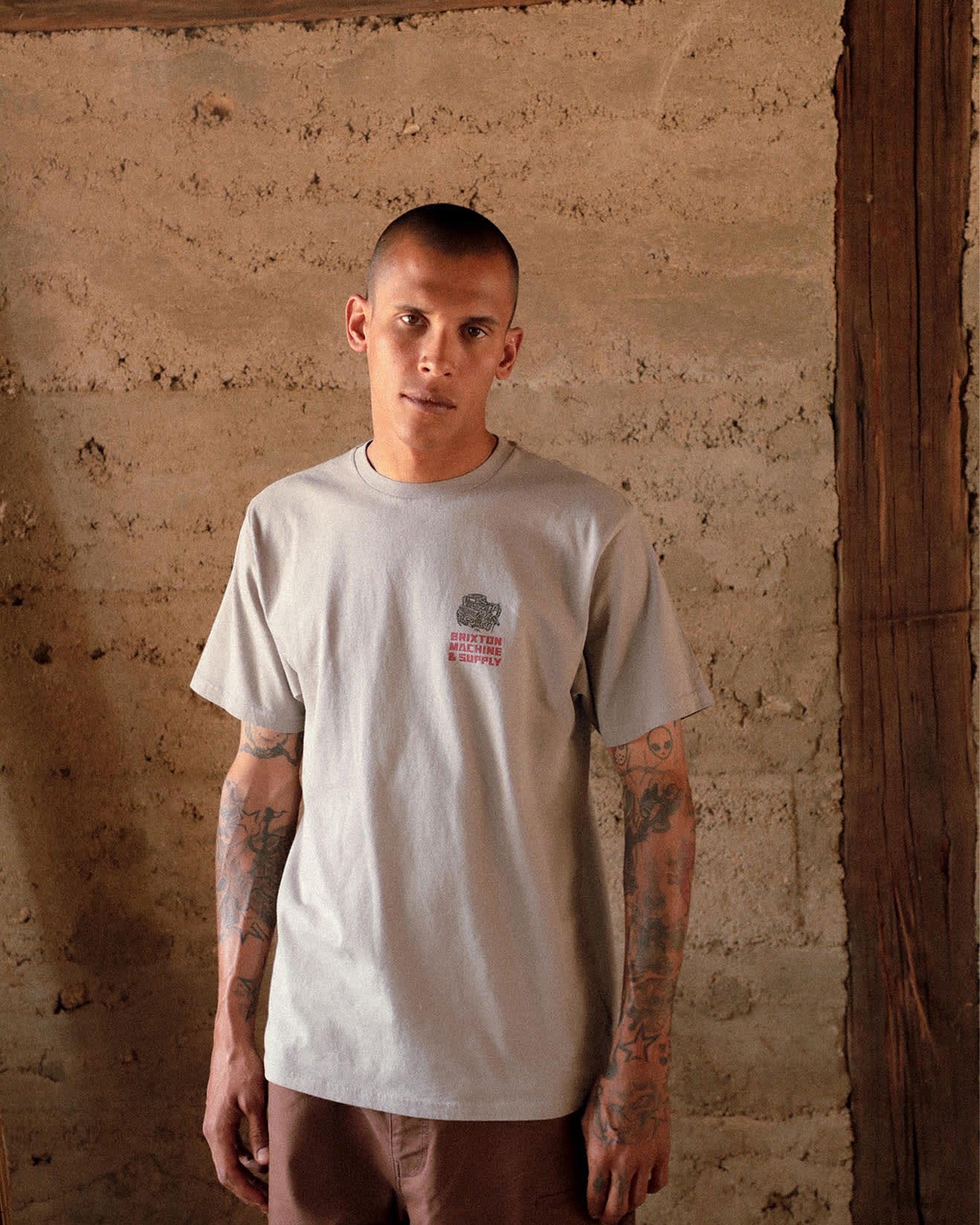 Brixton Machine Short Sleeve Standard T-Shirt - Pebble Stone Worn Wash