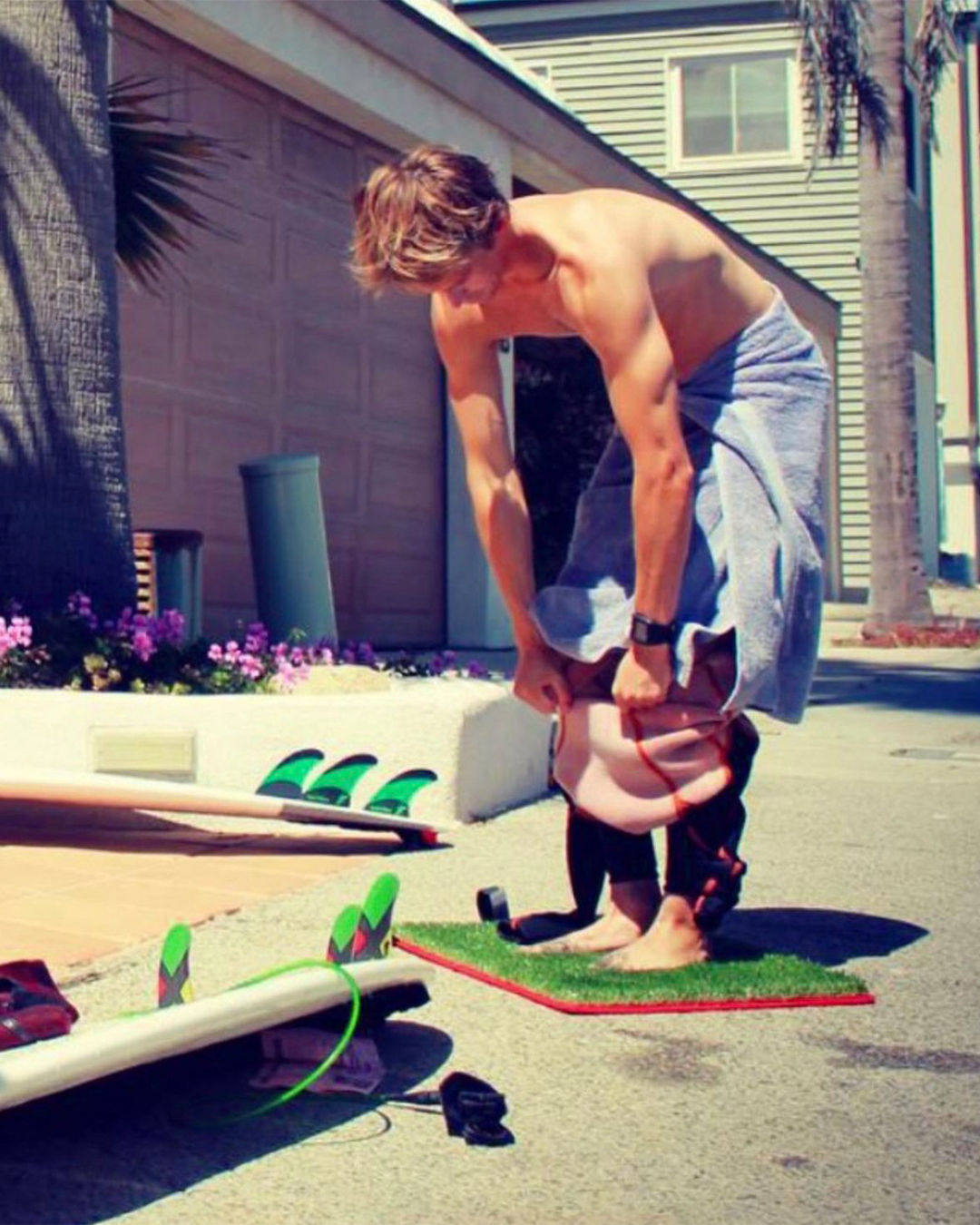 Blocksurf Standard Surf Grass Wetsuit Changing Mat