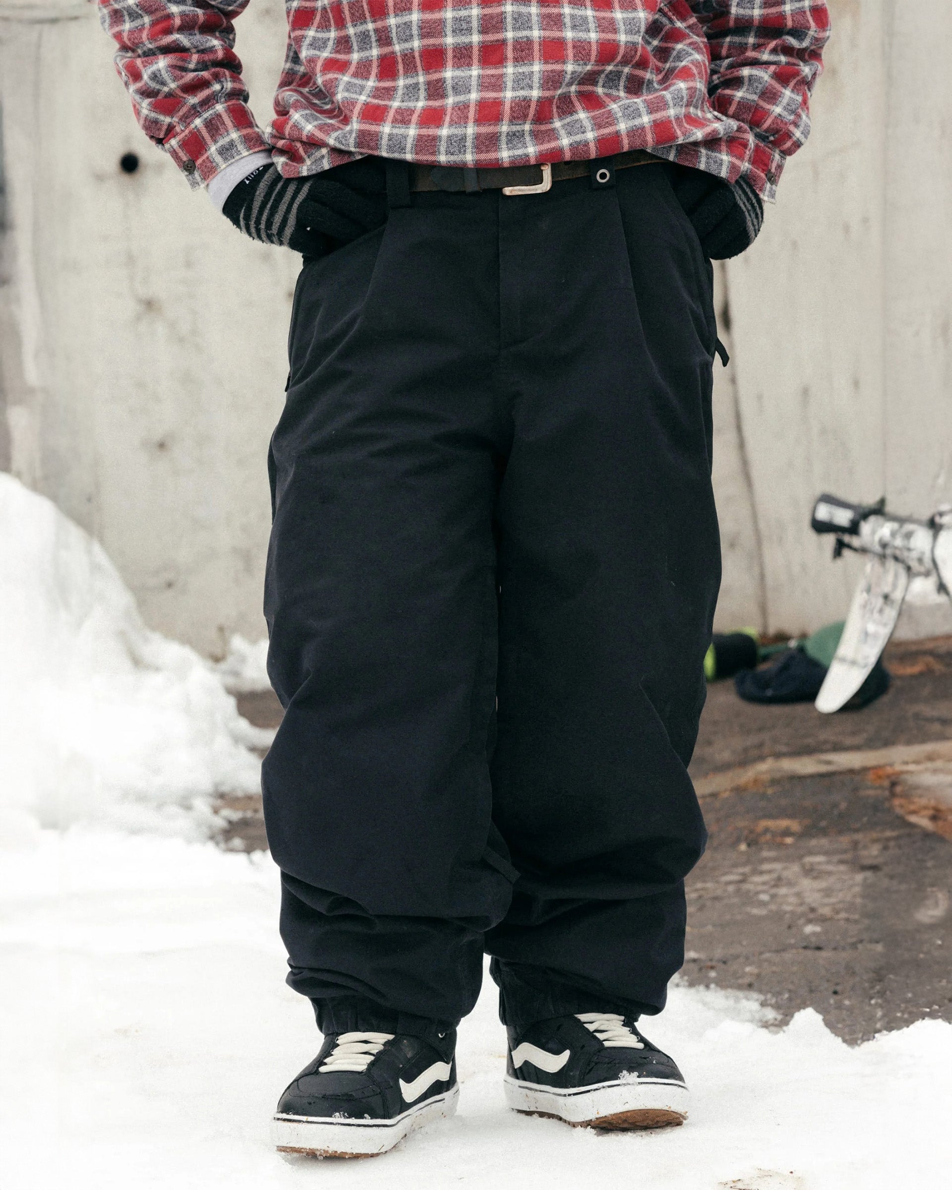 Women's Outline Shell Snow Pants