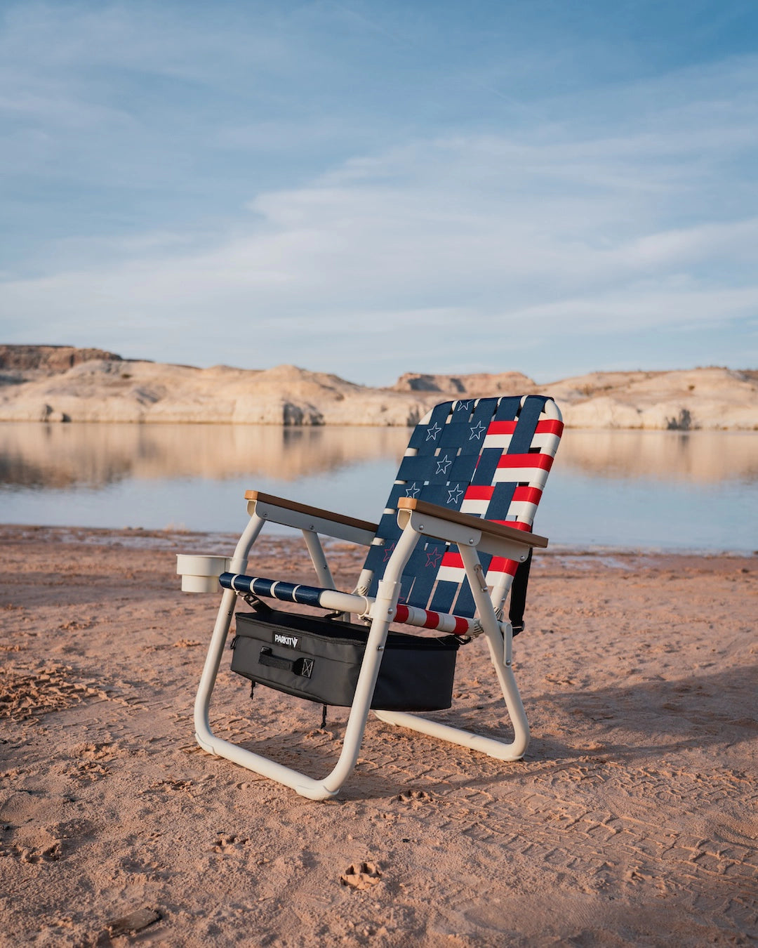 Voyager Beach Chair - Old Glory