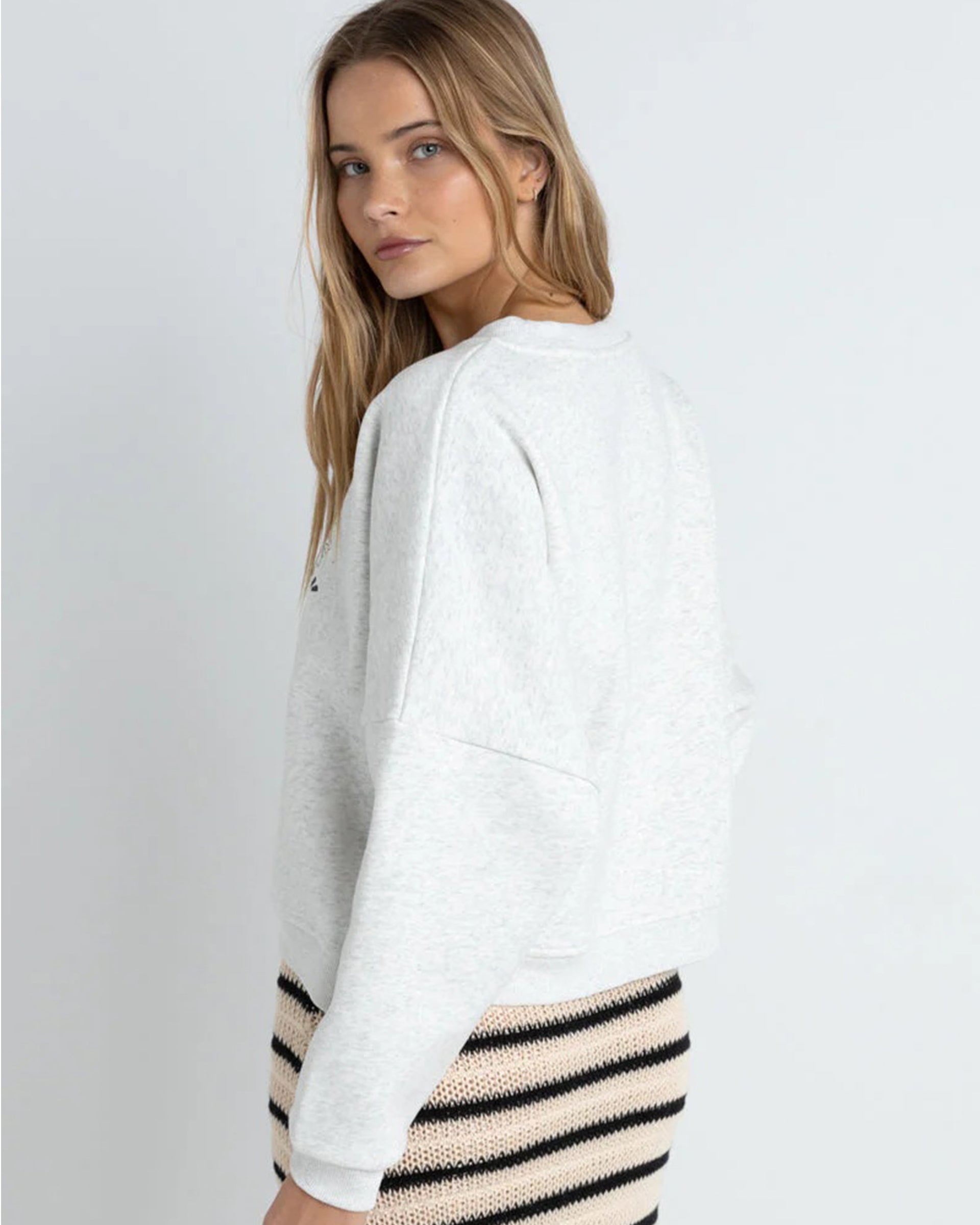 Rhythm Women's Paradise Found Crewneck Fleece - Grey Marle