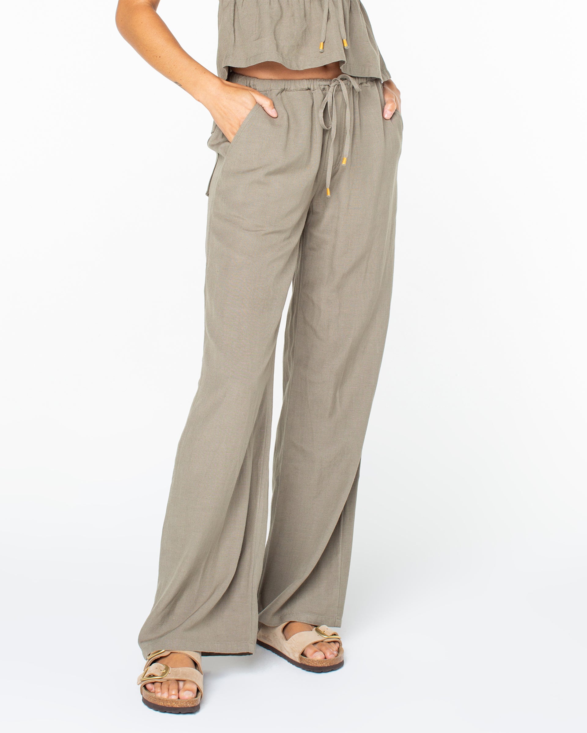 Roxy Women's Iyla Pants - Vetiver Solid