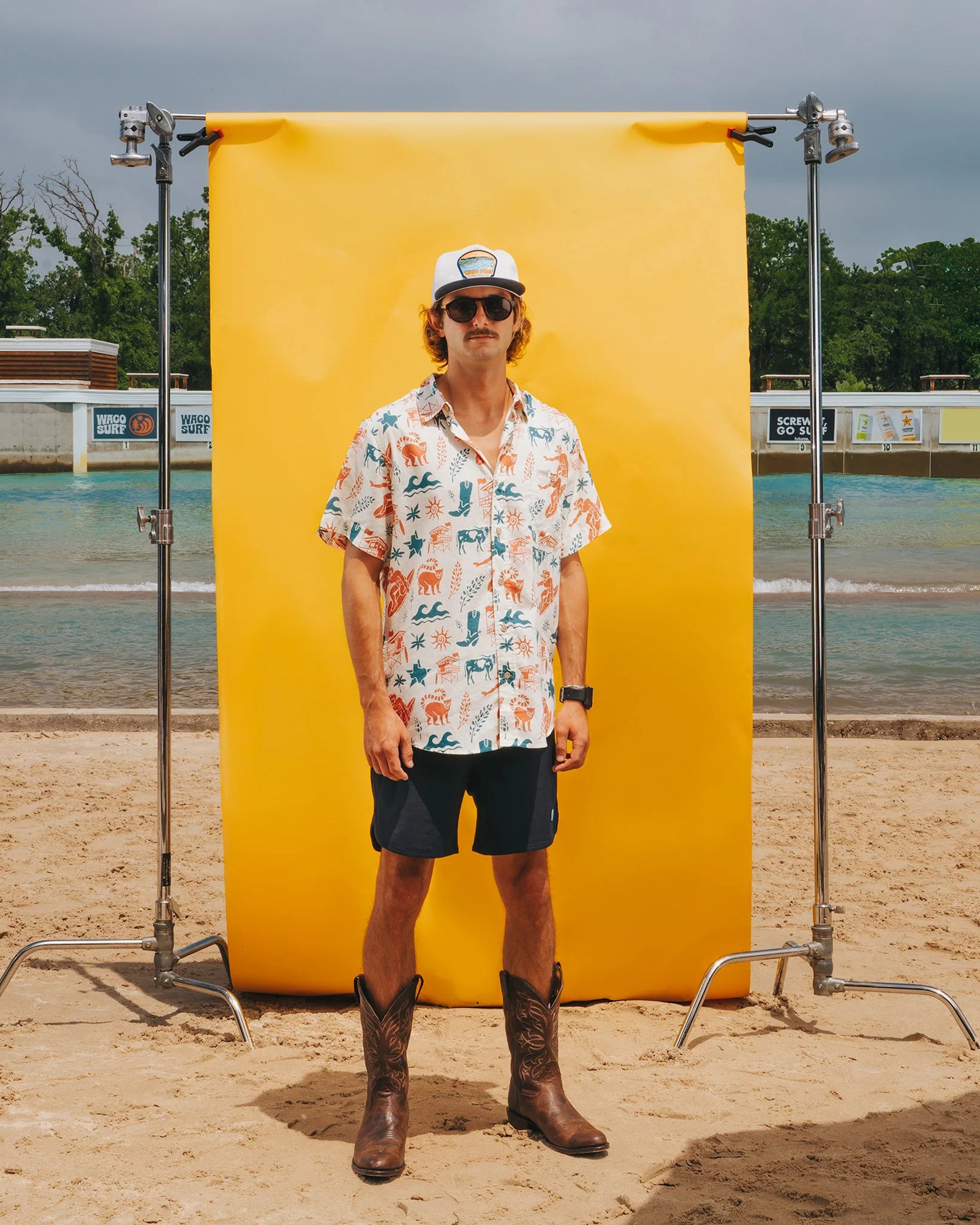 Sendero Provisions Co. x Waco Surf City Slicker Short Sleeve Shirt - Texas Surf