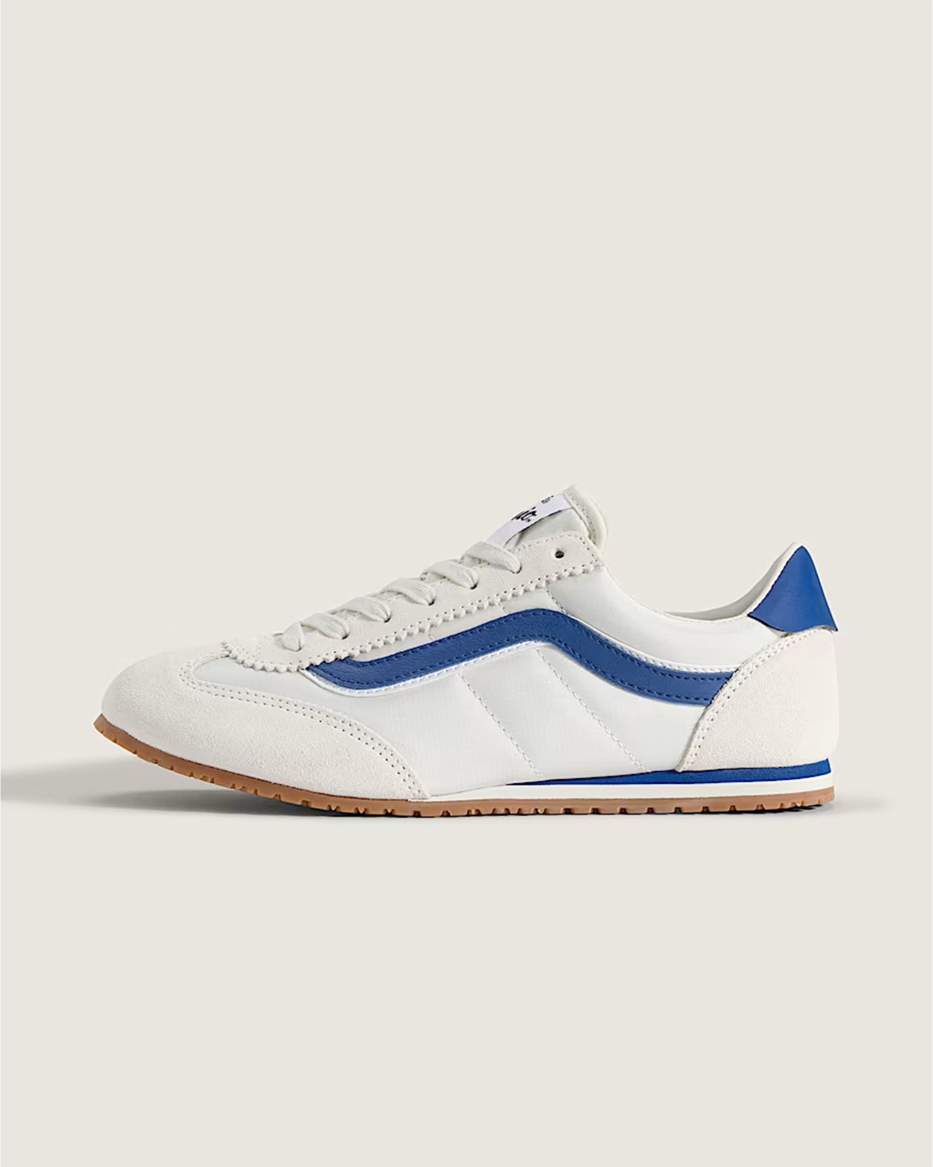 Super Lowpro Shoe - Marshmallow White/True Blue