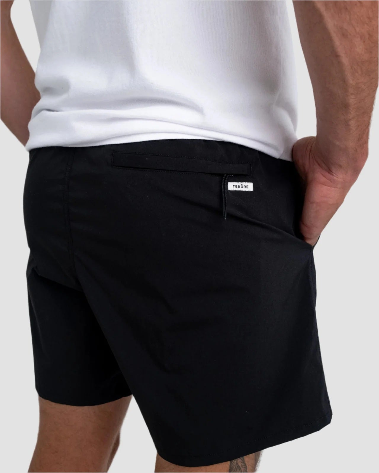 Tenore Utility Day Short 8" - Black