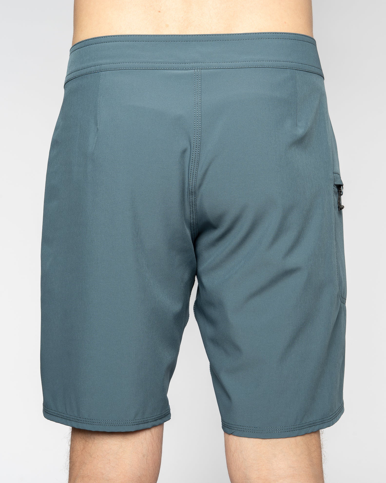 18" Vaults Boardshorts - Pacific