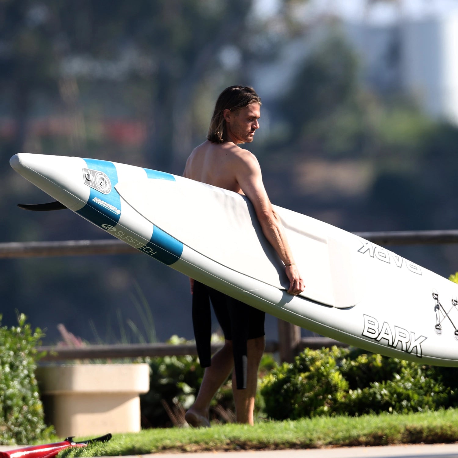 Commander - Air Travel Air Travel Bark