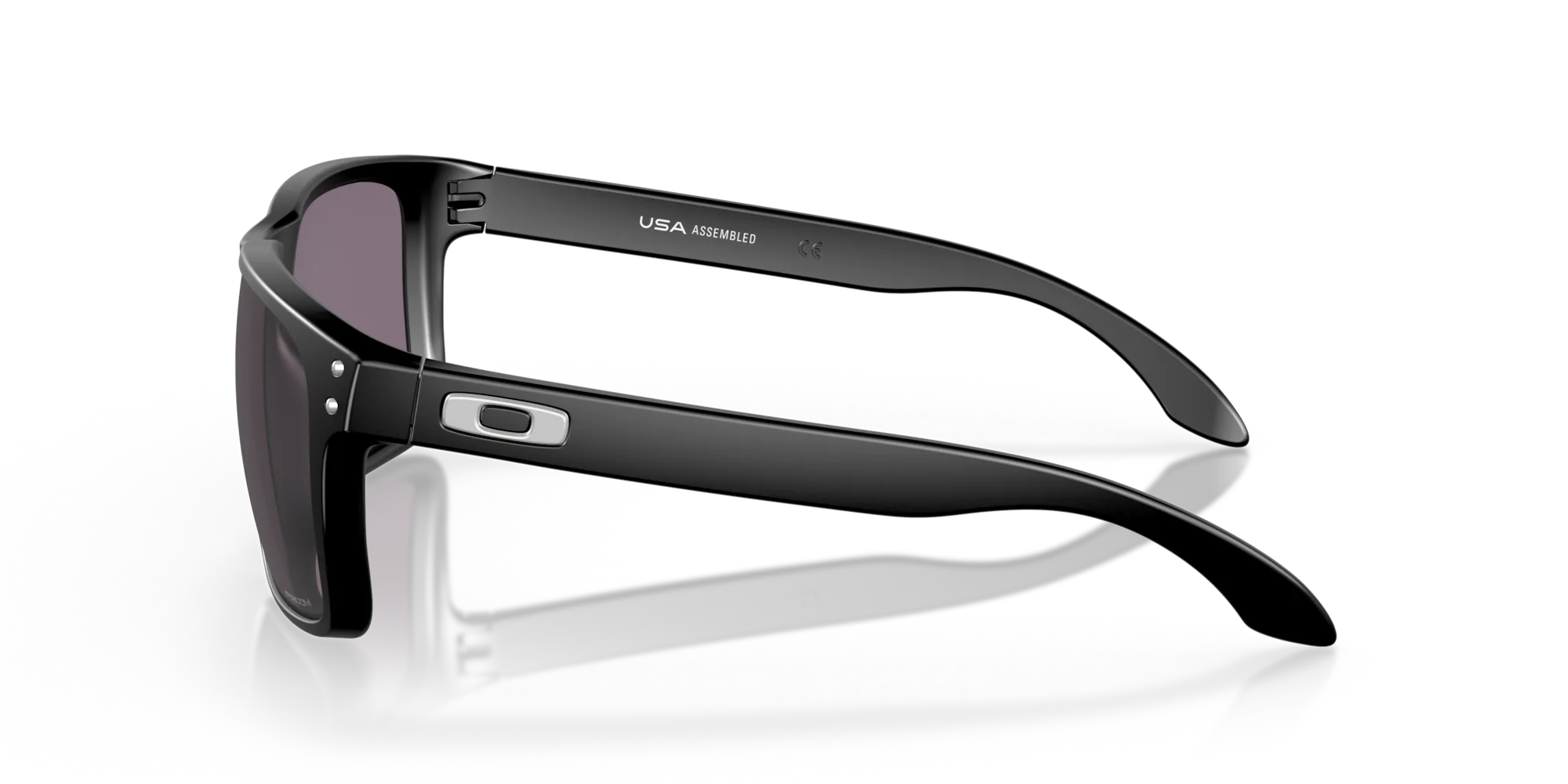 ﻿Oakley Holbrook XL